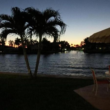 ポンパノビーチ Studio Intracoastal Views! 5 Min Walk To The Beachヴィラ エクステリア 写真