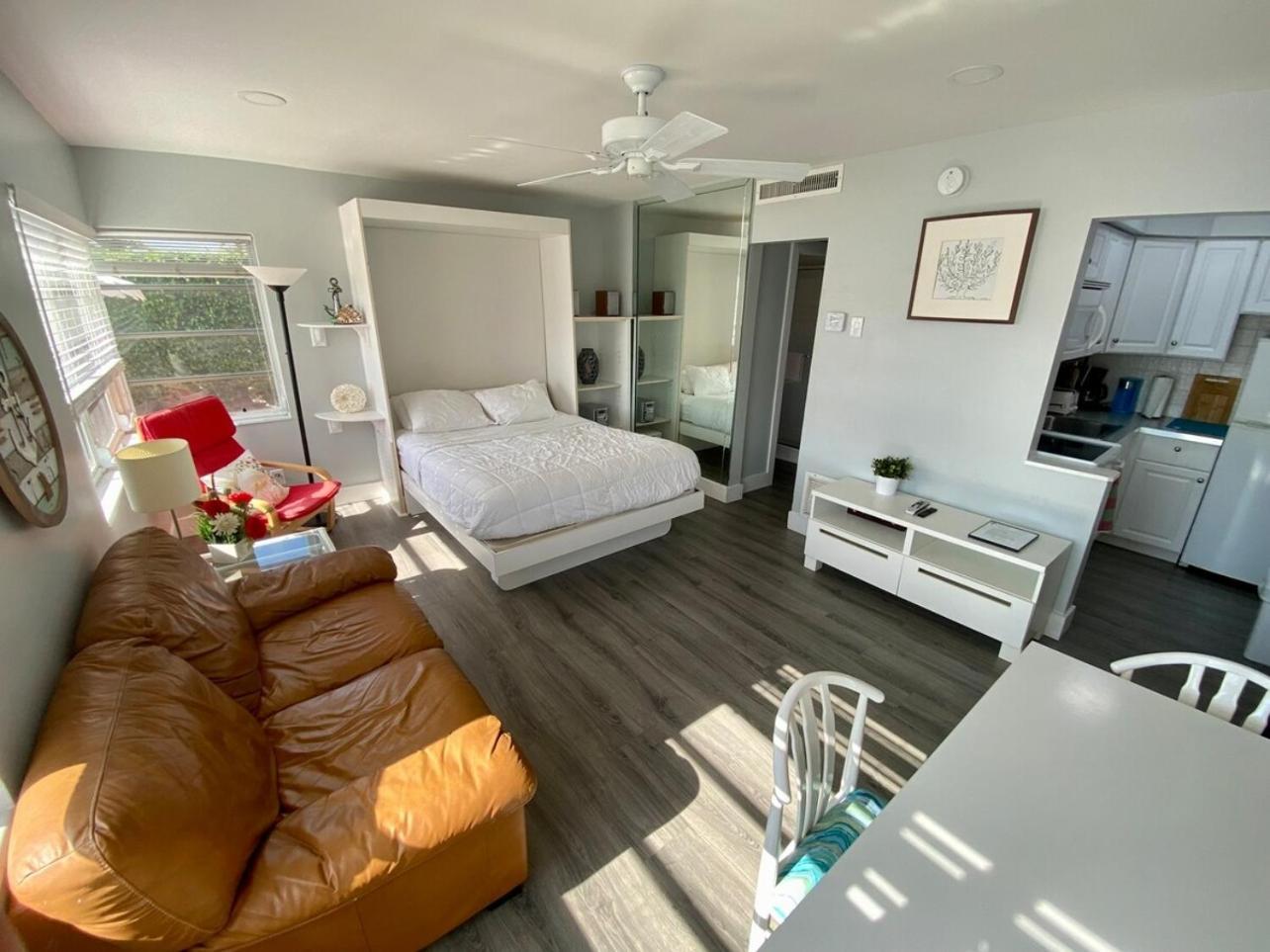 ポンパノビーチ Studio Intracoastal Views! 5 Min Walk To The Beachヴィラ エクステリア 写真